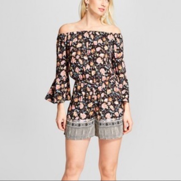 NWT XHILARATION*off shoulder hobo romper - Picture 1 of 6